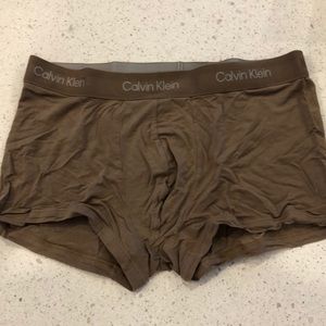 Calvin Klein trunk medium tan beige nude